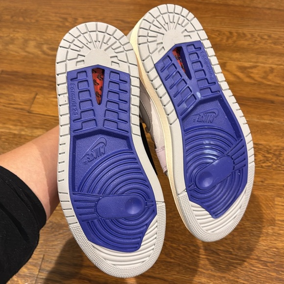 NWT NIKE JORDAN Air 1 Zm Air Cmft 2 Sneakers - Grey - Picture 8 of 8